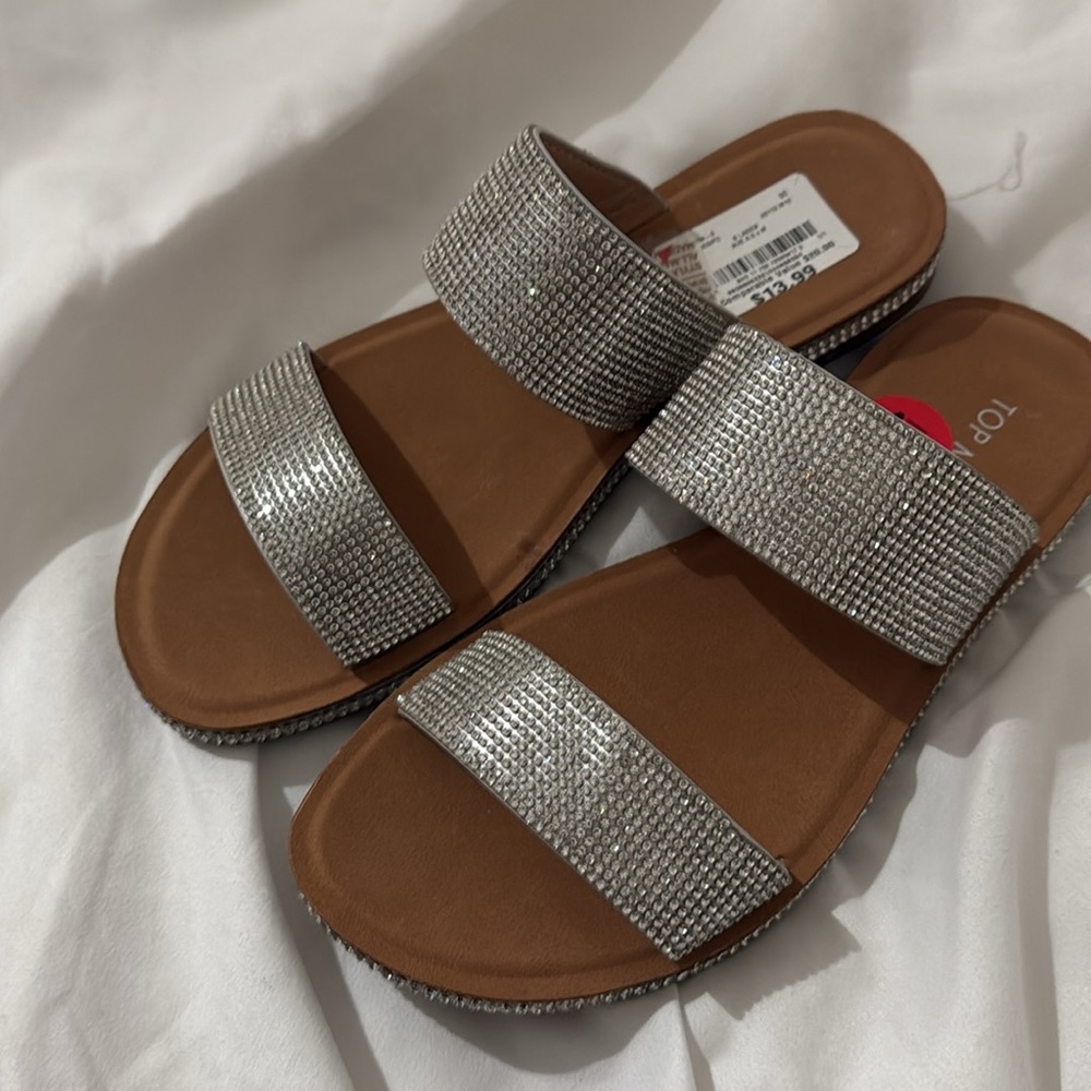 FINAL PRICE Ladies Glittering Silver Slide Sandals. 6.5. NEW - Picture 8 of 8